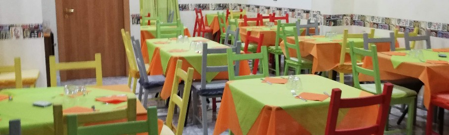 PRENOTA UN TAVOLO